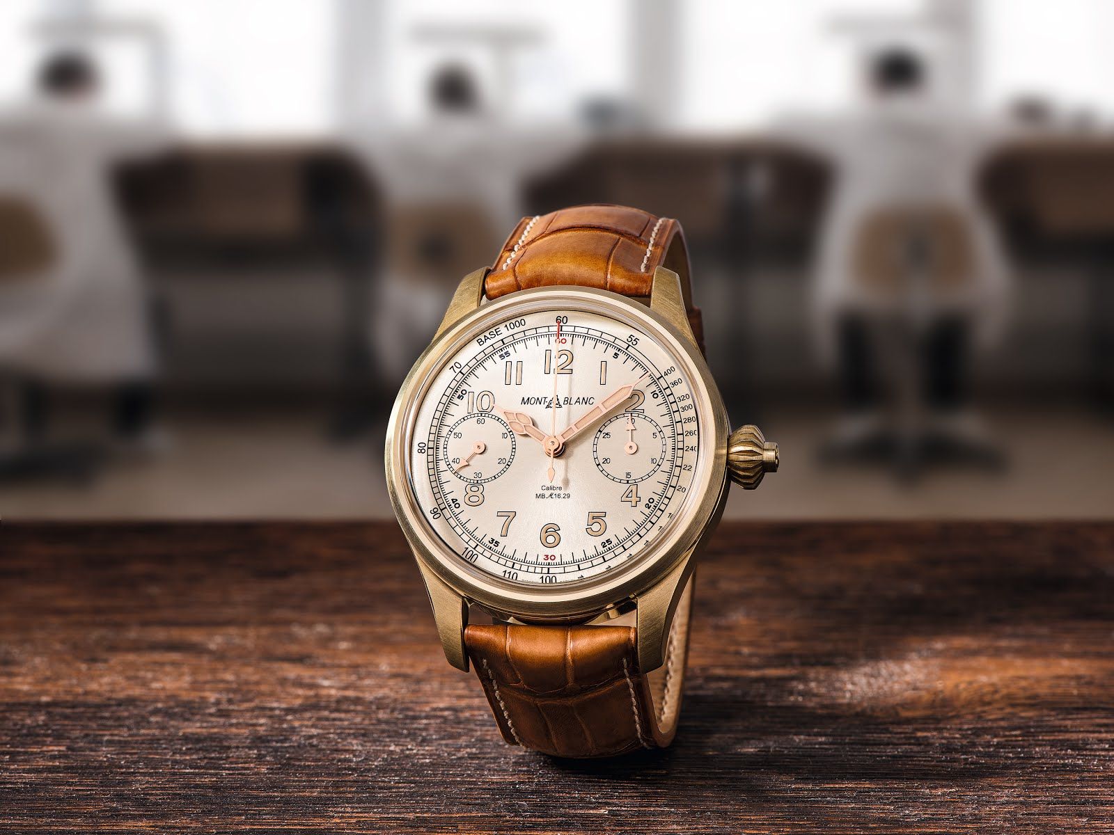 Montblanc 1858 bronce debajo del reloj blog