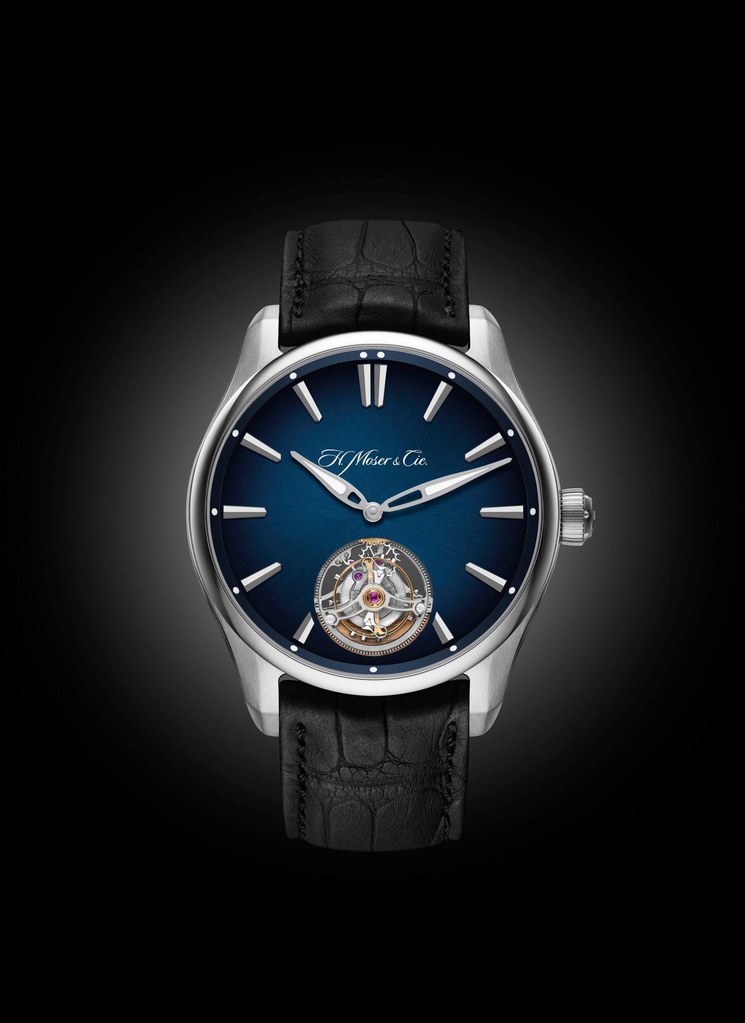 H. moser Pioneer Tourbillon_3804-1201_Soldat_Glow