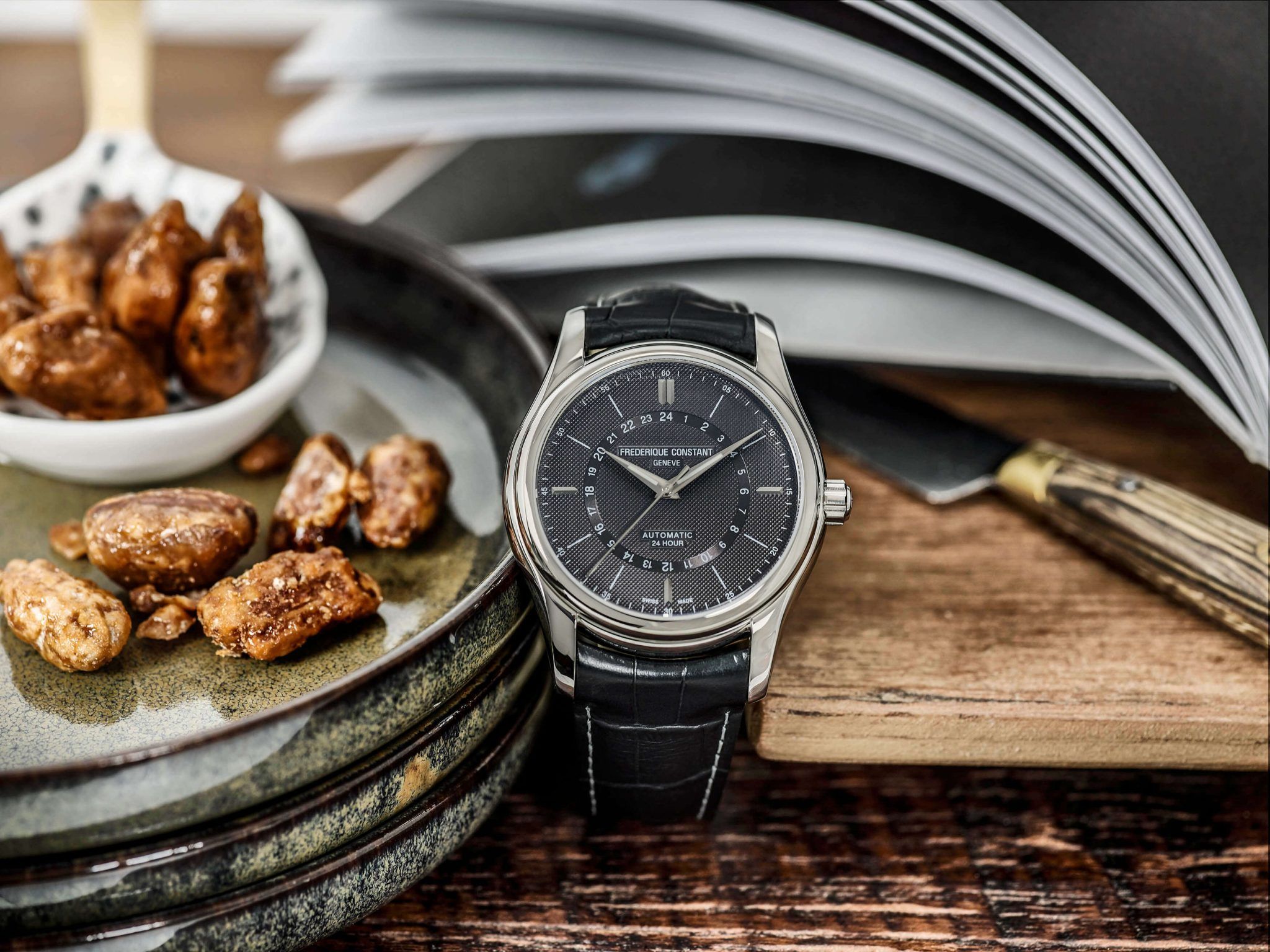 Frederique Constant classics 24 horas FC-332DG6B6 PR blog debajo del reloj