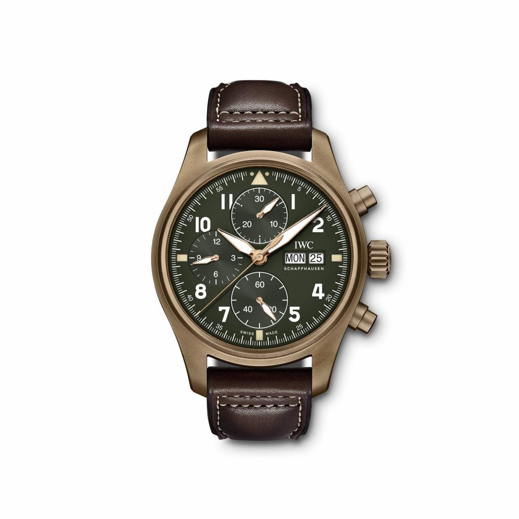 IWC Pilot's Watch Chronograph Spitfire front blog debajo del reloj