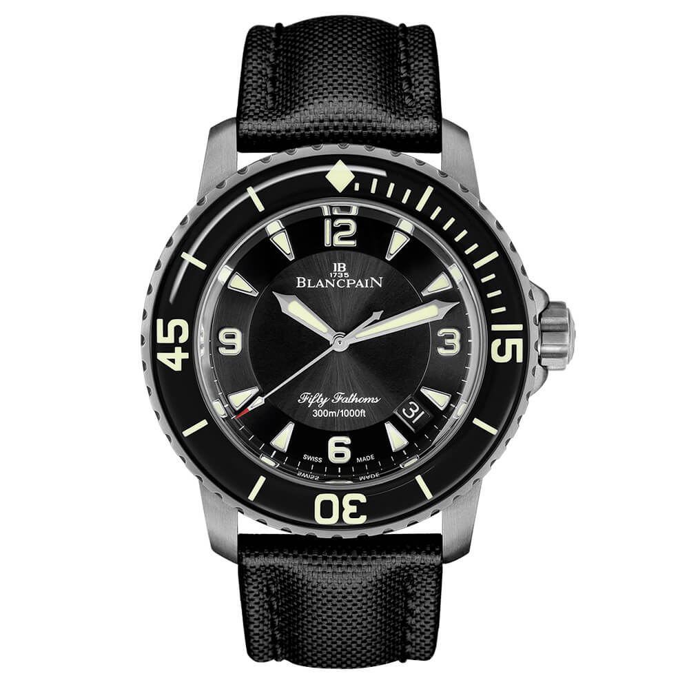 Blancpain Fifty Fathoms Automatico Titanio blog debajo del reloj front