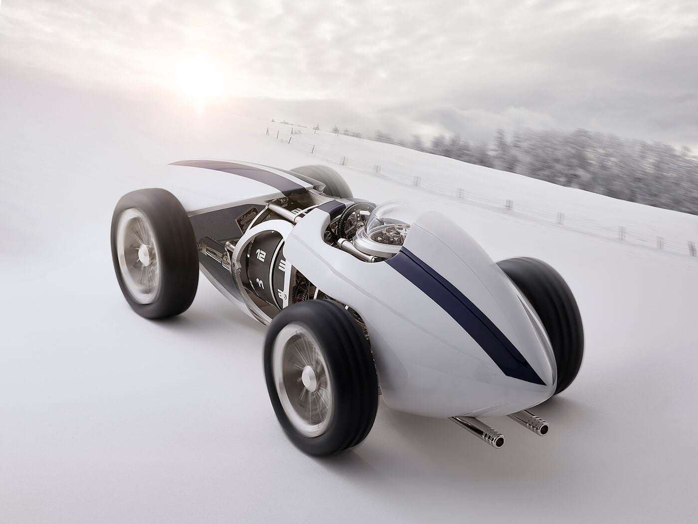 Time Fast Speed blog debajo del reloj