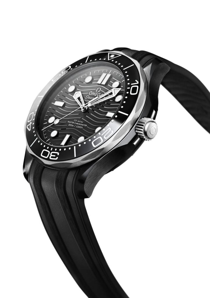 Omega Seamaster Diver 300m Cerámica Titanio lateral