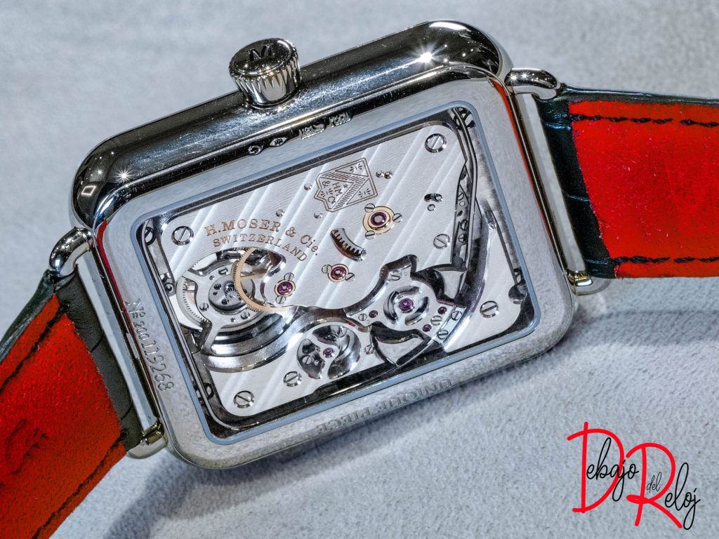 Swiss Alp Watch Concept trasera