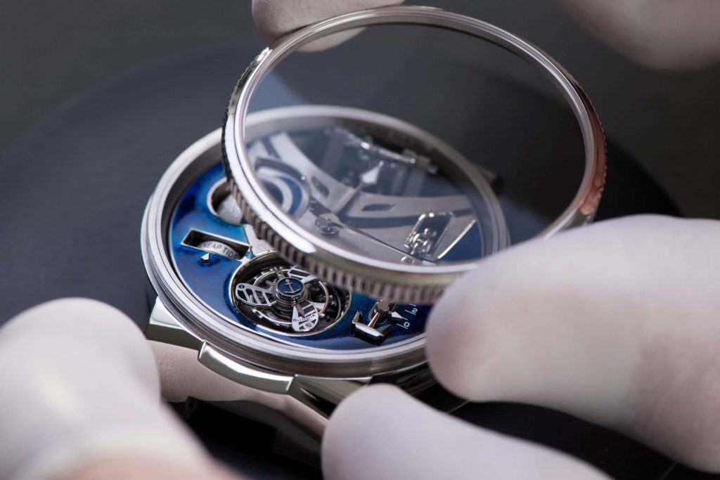 Ulysse Nardin Marine Mega Yacht deta es