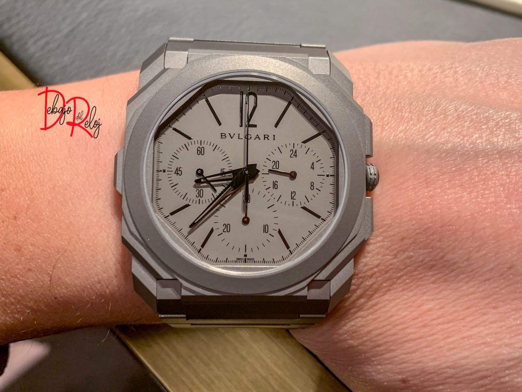 BULGARI OCTO FINISSIMO CHRONOGRAPH GMT AUTOMATIC muñeca