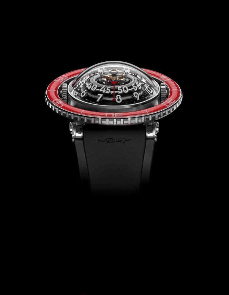 HM7 Red Face black Lres