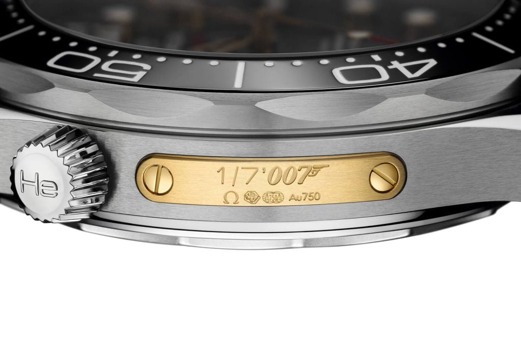 omega210-22-42-20-01-004close-upplate-jpg copia