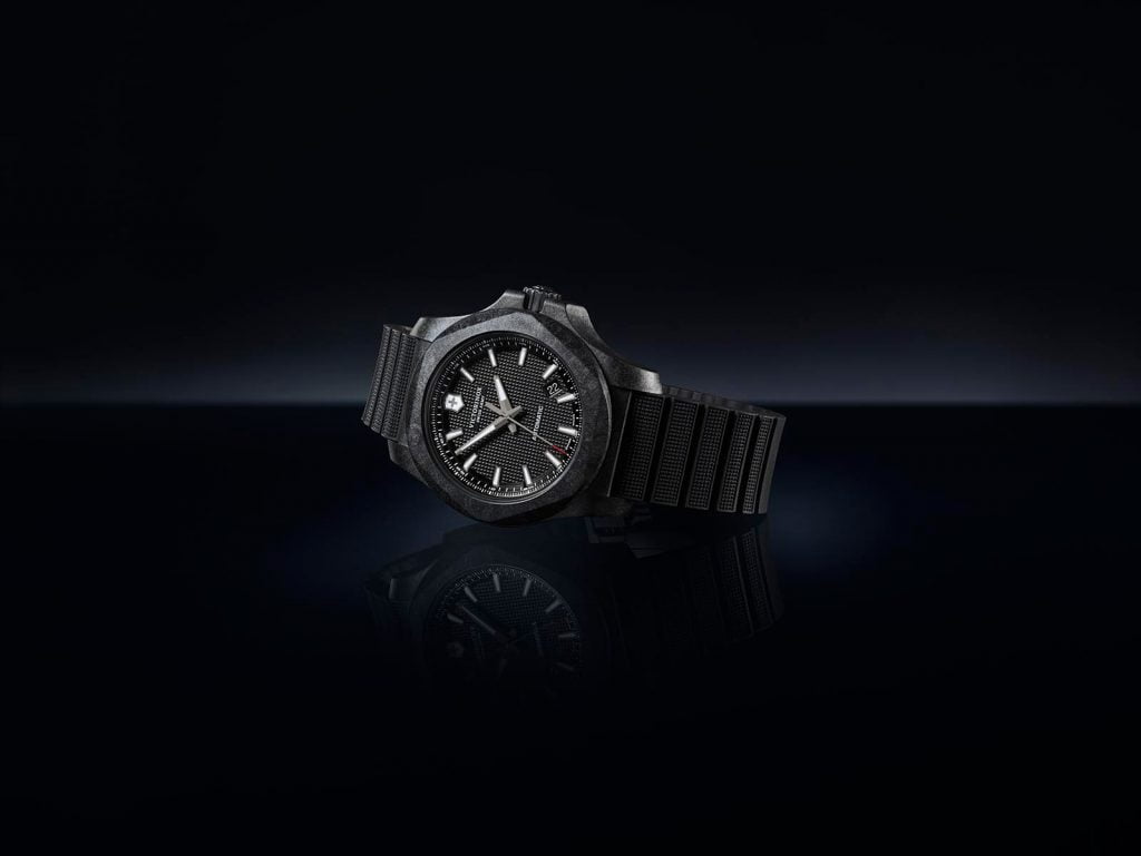 Victorinox I.N.O.X. Carbon Mechanical portada