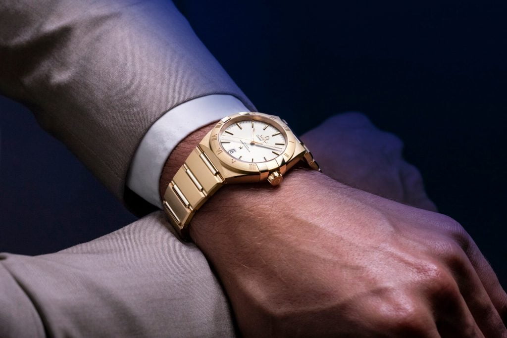 Omega Constellation Gents collection detalle muñeca 2