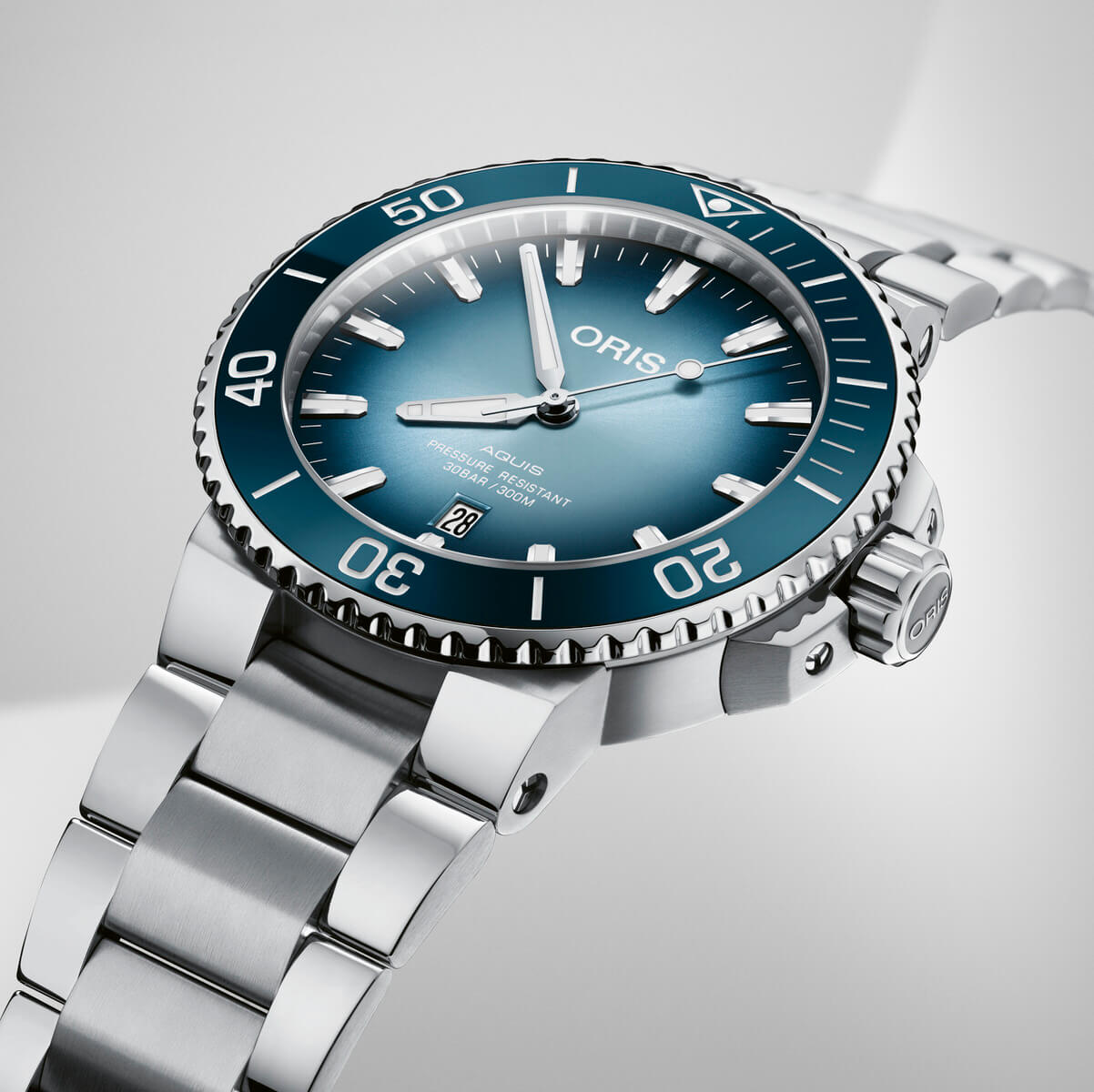 Oris Lake Baikal Limited Edition beauty