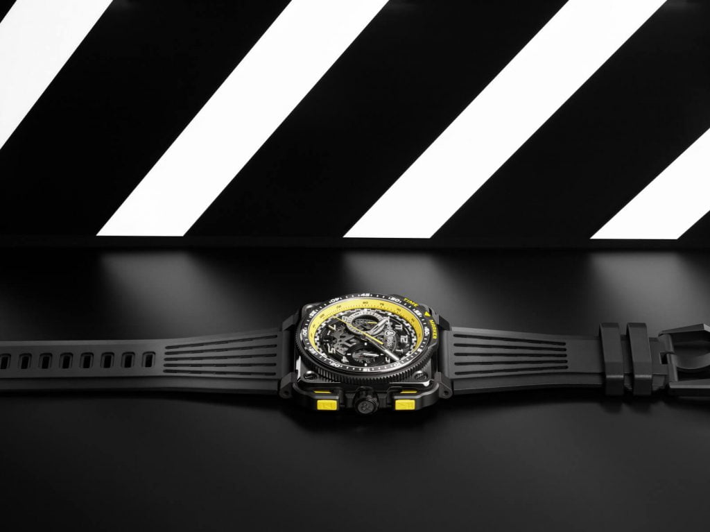 Bell & ross BRX1 RS20 lado