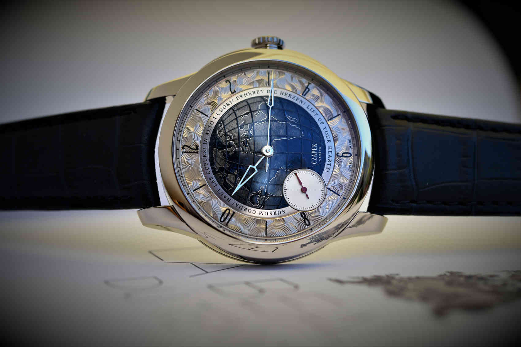 Czapek & Cie Sursum Corda front beau