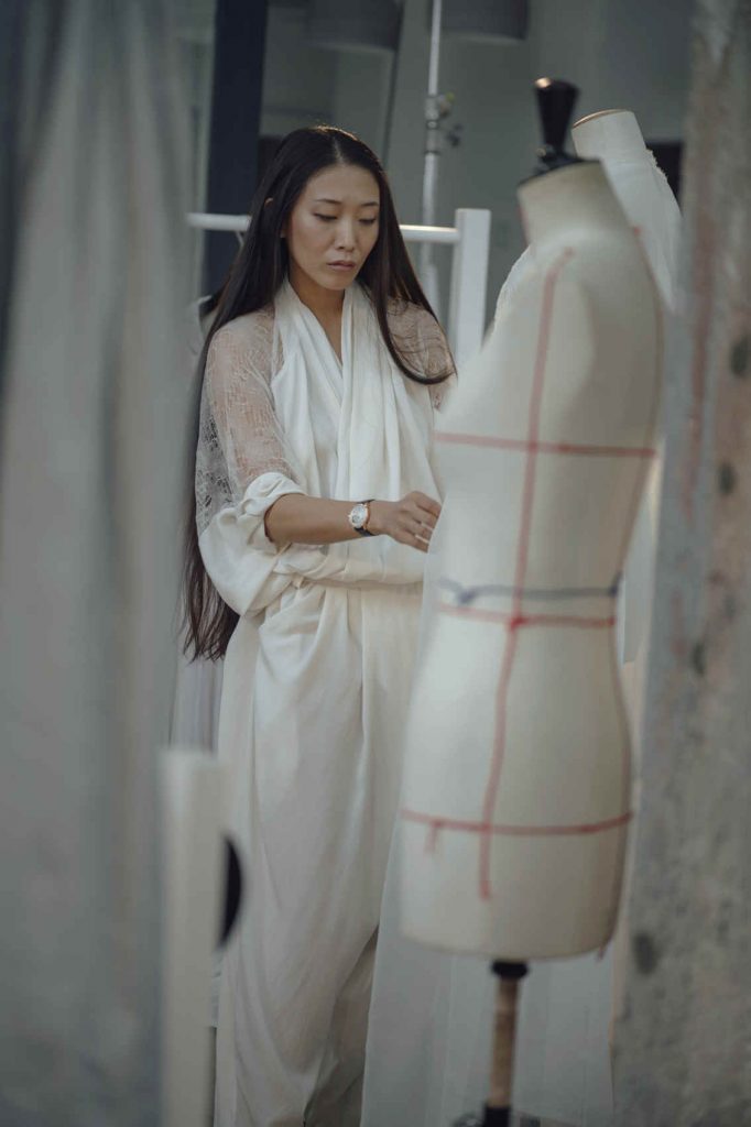 Yiqing Yin Nuevo Talento “One Of Not Many” Nueva Colección Egerie ELLA 2