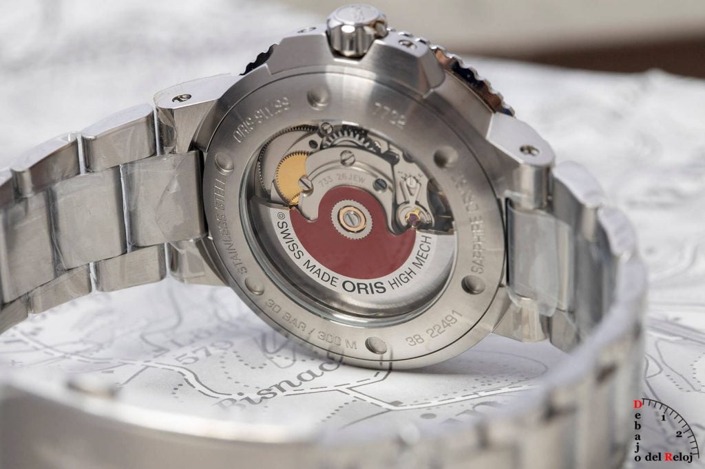 Oris Aquis Date Tungsteno back