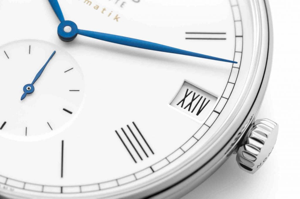 Nomos Ludwig 175 Years Watchmaking Glashütte date detalle esfera