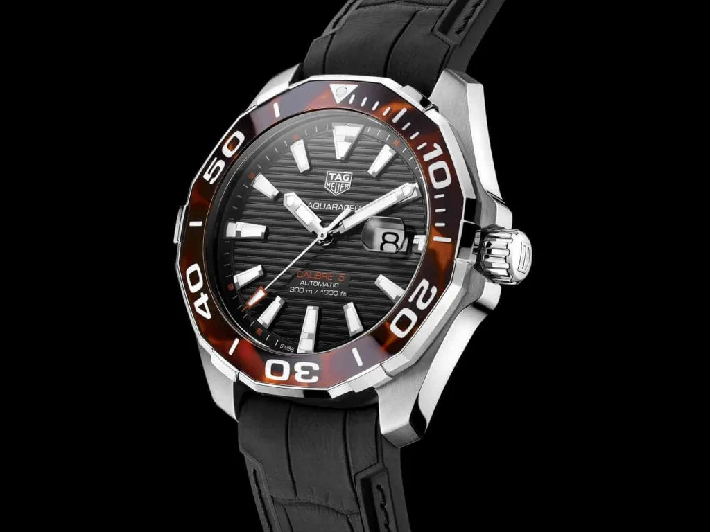 Tag Heuer Aquaracer Tortoise Shell Nuevos Debajo del Reloj