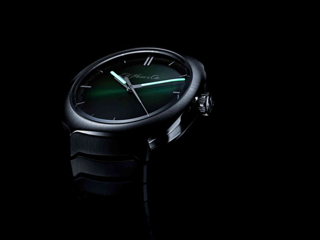 H. Moser & Cie Streamliner Centre Seconds lumen