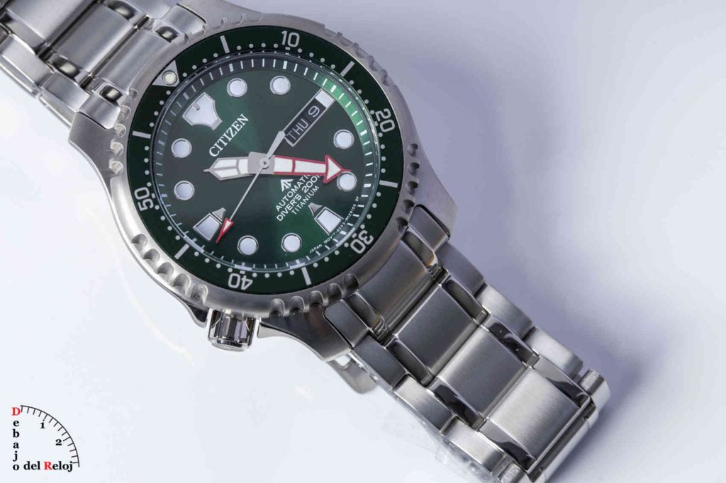 Citizen Promaster Automático Titanio Ny0100-50xe portada