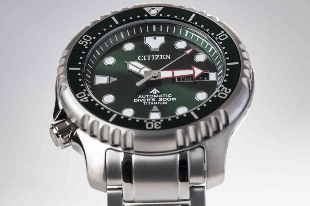 Citizen Promaster Automático Titanio Ny0100-50xe 19