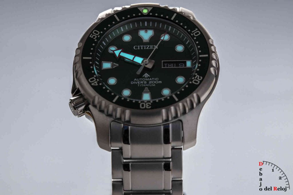 Citizen Promaster Automático Titanio Ny0100-50xe 20