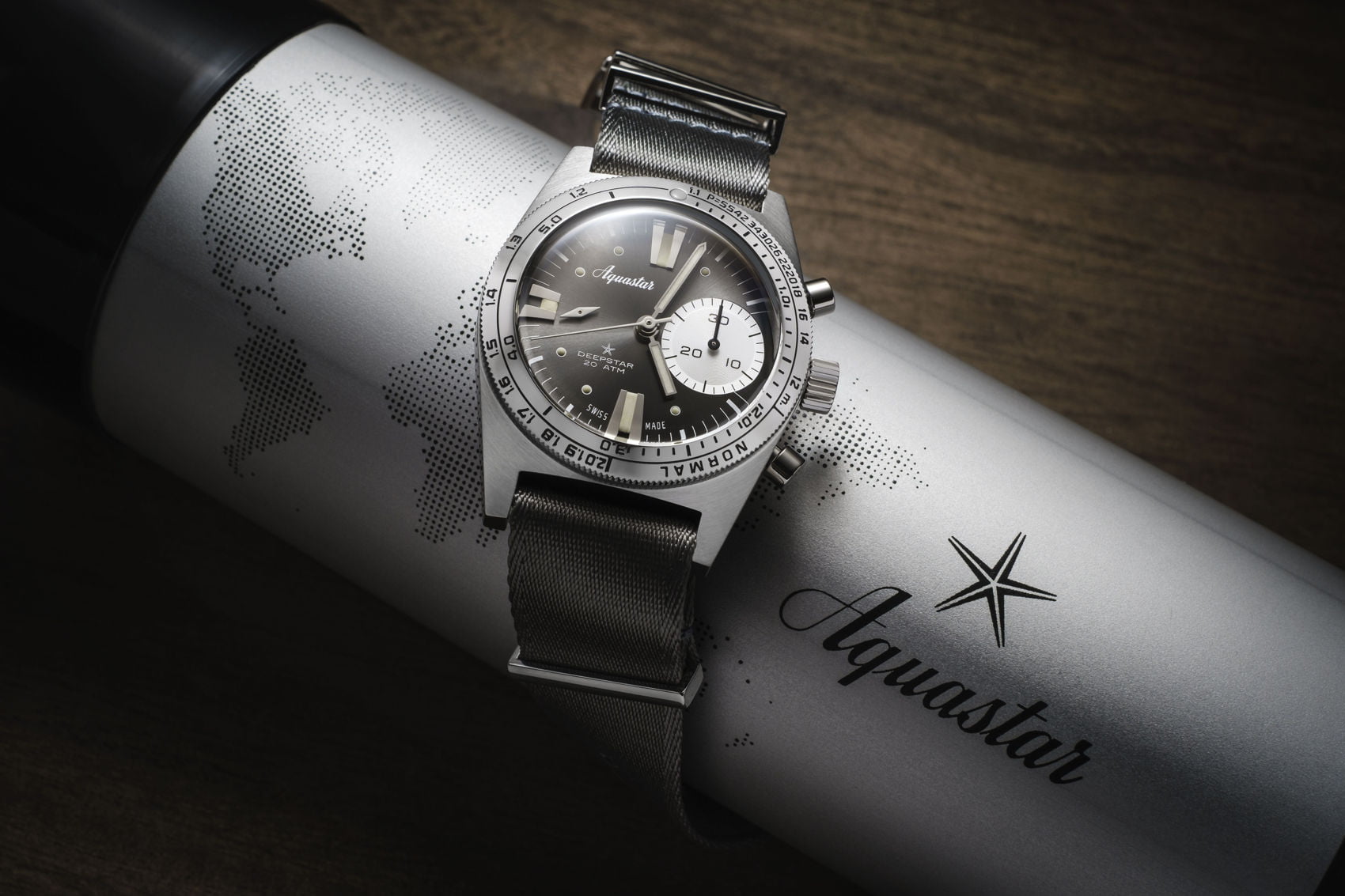 Aquastar Deepstar 2020 estuche y reloj