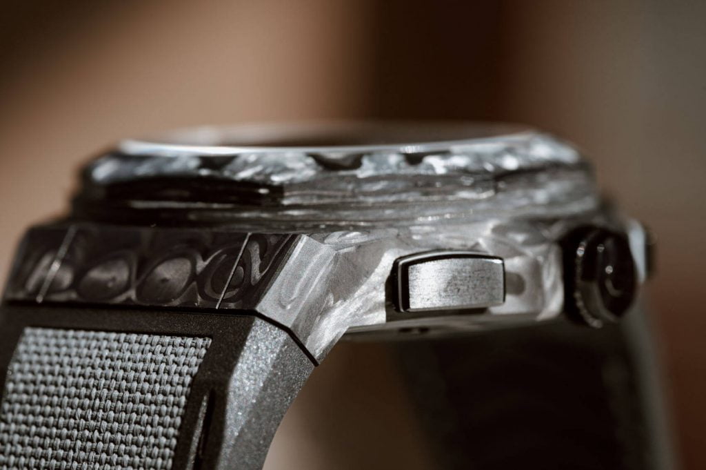 Girard-Perregaux Laureato Absolute Crystal Rock lado 1