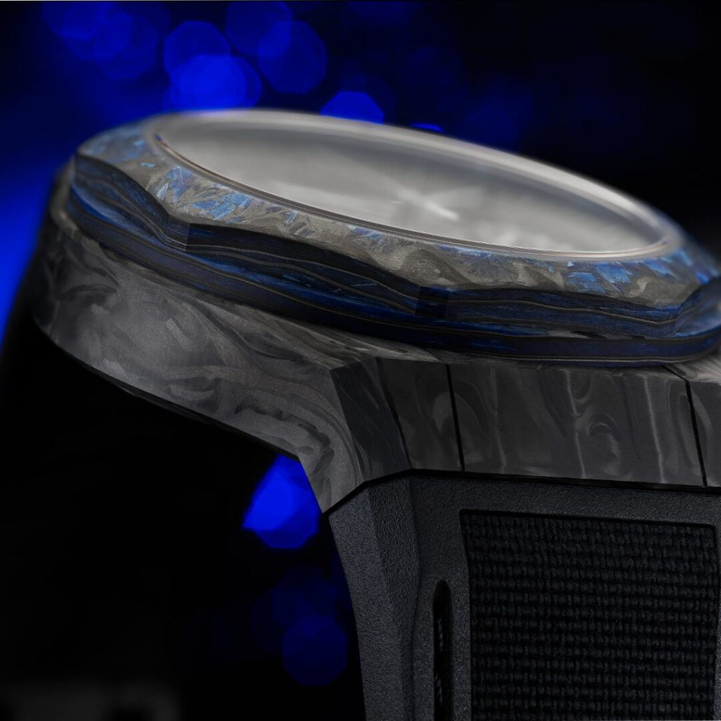 Girard-Perregaux Laureato Absolute Wired lado