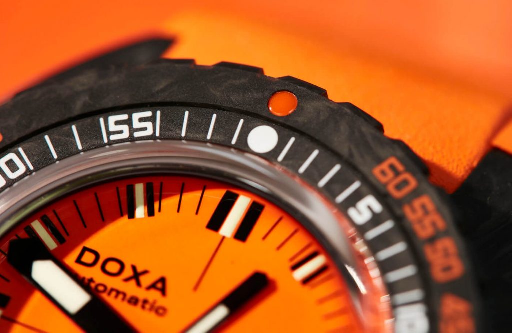 Doxa Sub 300 Carbon COSC 7