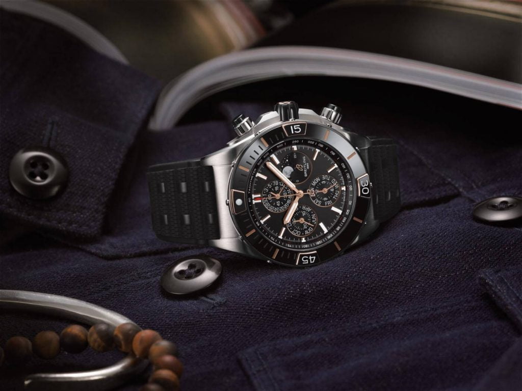 Breitling Super Chronomat B01 44 negro 2