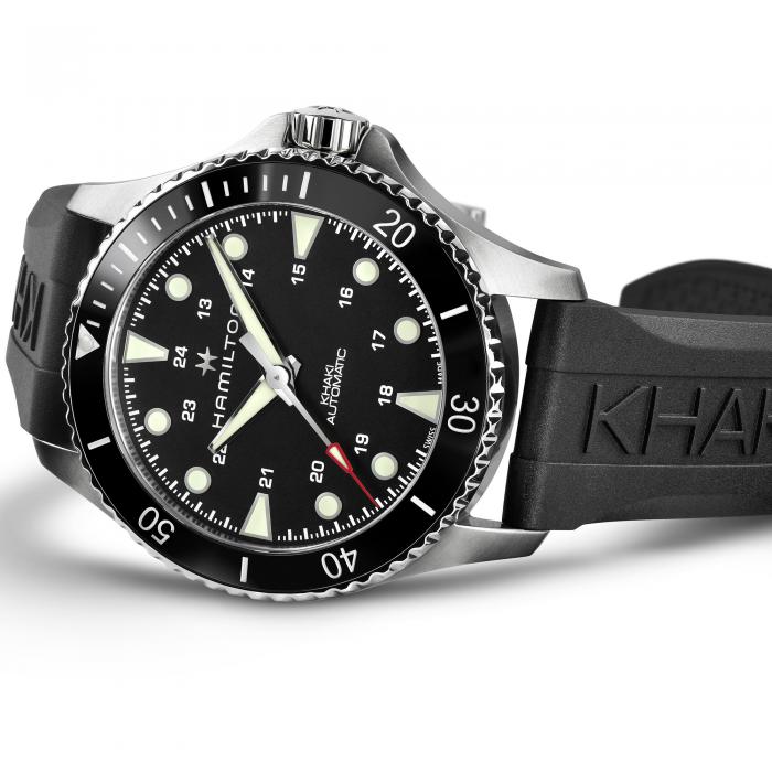 Khaki Navy Scuba 2021 1