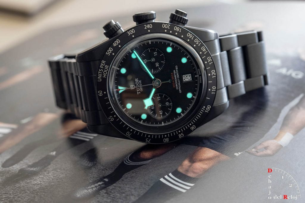 Relojes Luciéndose con Poca Luz 1
