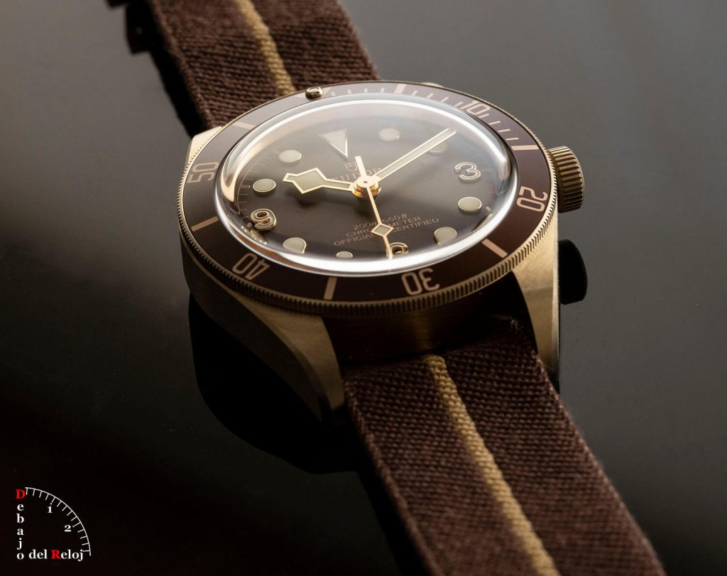 Tudor Black Bay Fifty-Eight Bronze En el Estudio 1