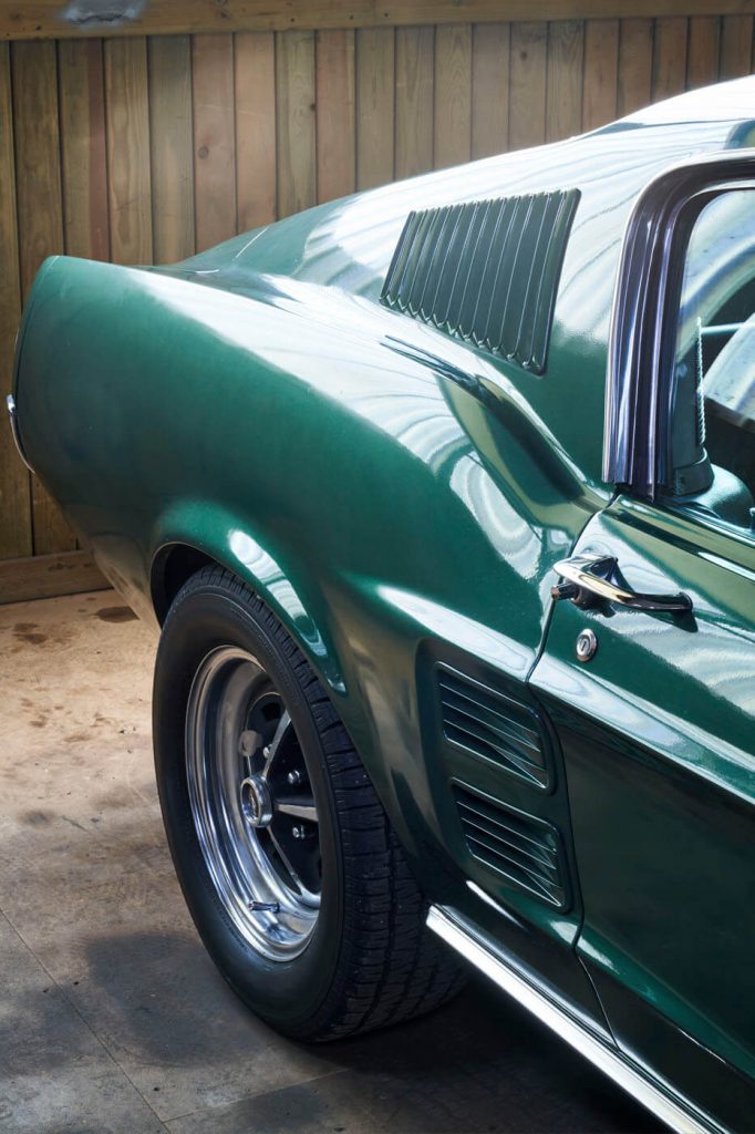 Ford Mustang DETA 1