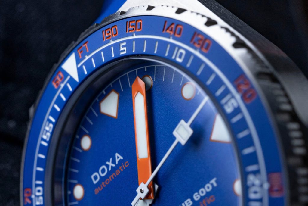 Doxa SUB 600T Pacific Limited Edition deta 2