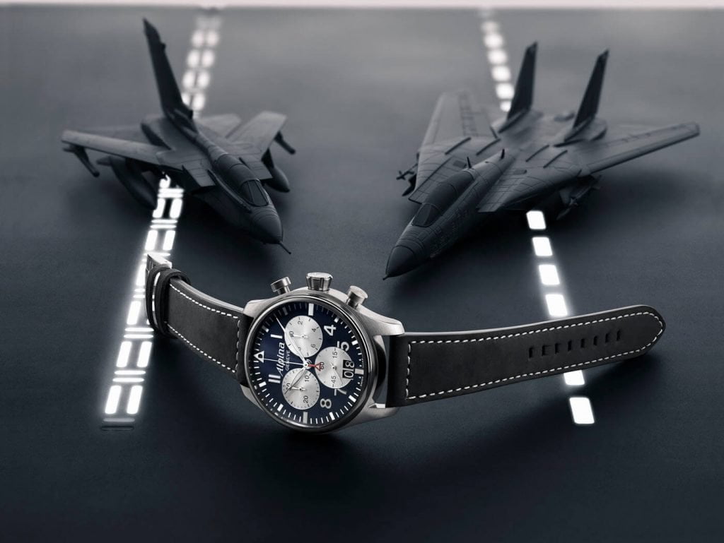 Frederique Constant Startimer Pilot Quartz Chronograph Big Date aviones 44 lportada 2