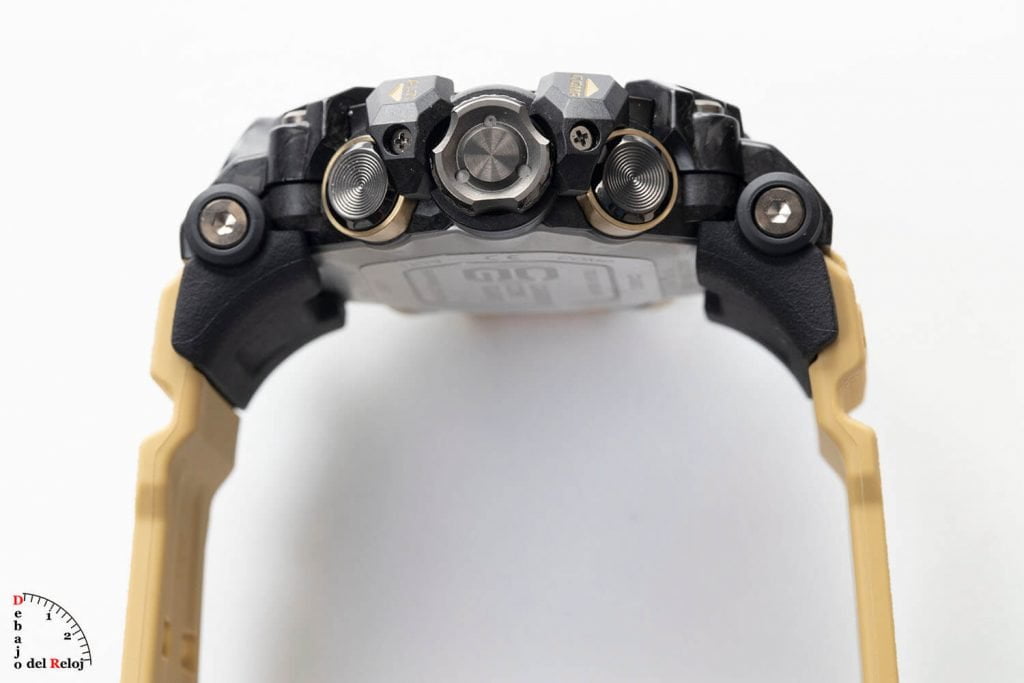 G-Shock Mudmaster GWG-2000 estudio 16