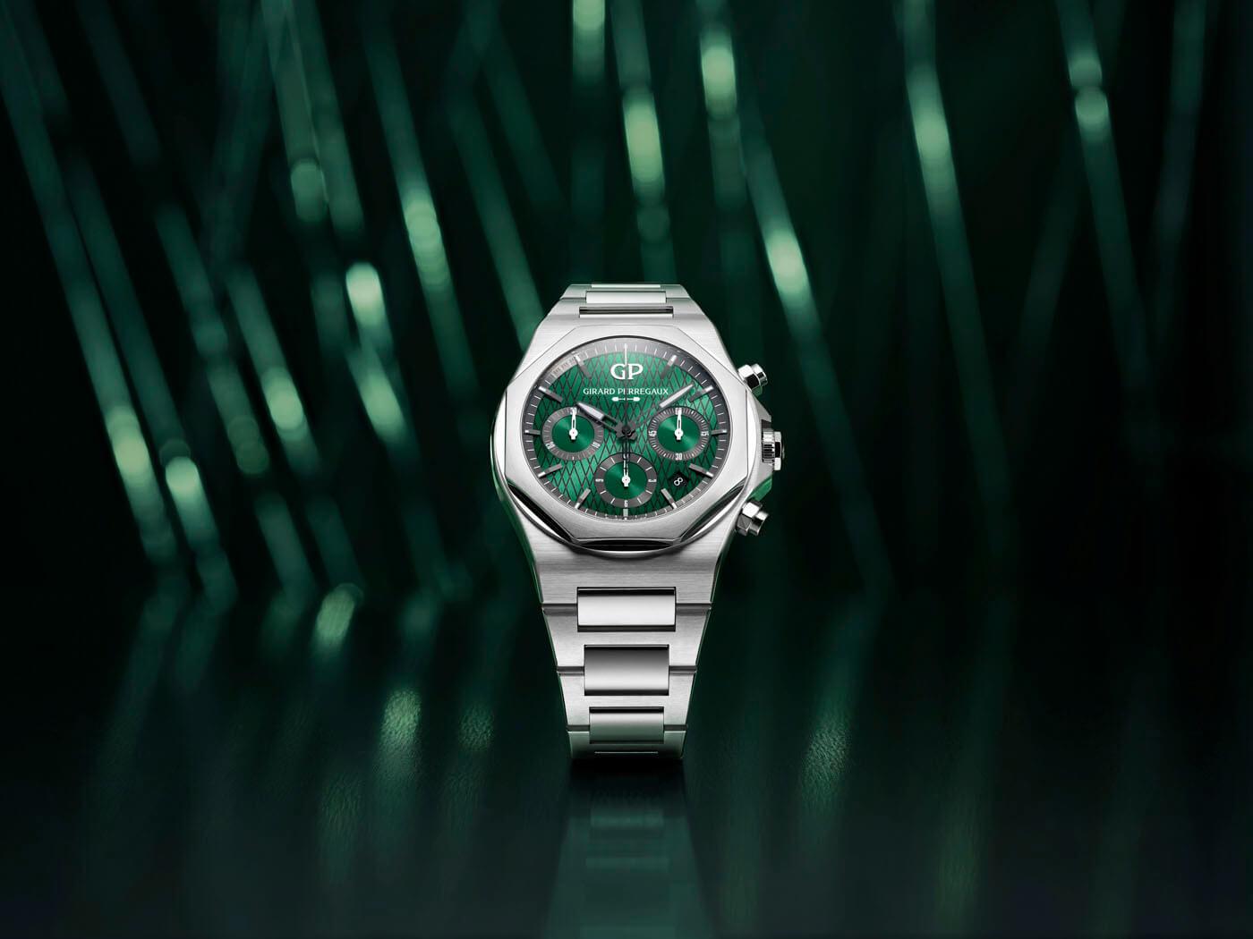 Girard-Perregaux Laureato Chronograph Aston Martin Edition 3