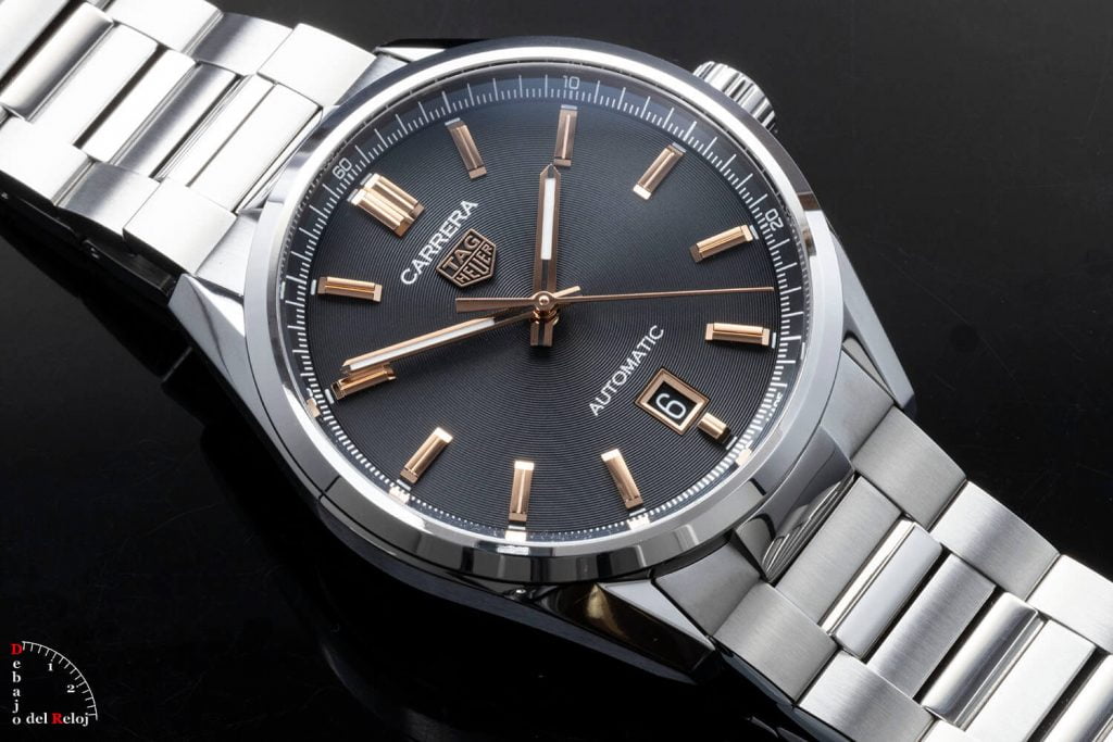 Tag Heuer Carrera Three Hands 2021-14