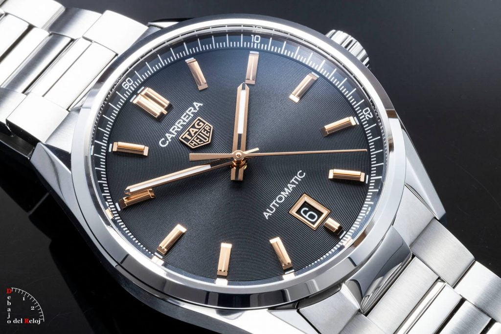 Tag Heuer Carrera Three Hands 2021-15