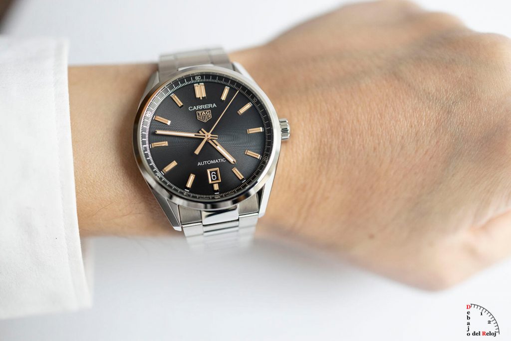 Tag Heuer Carrera Three Hands 202116