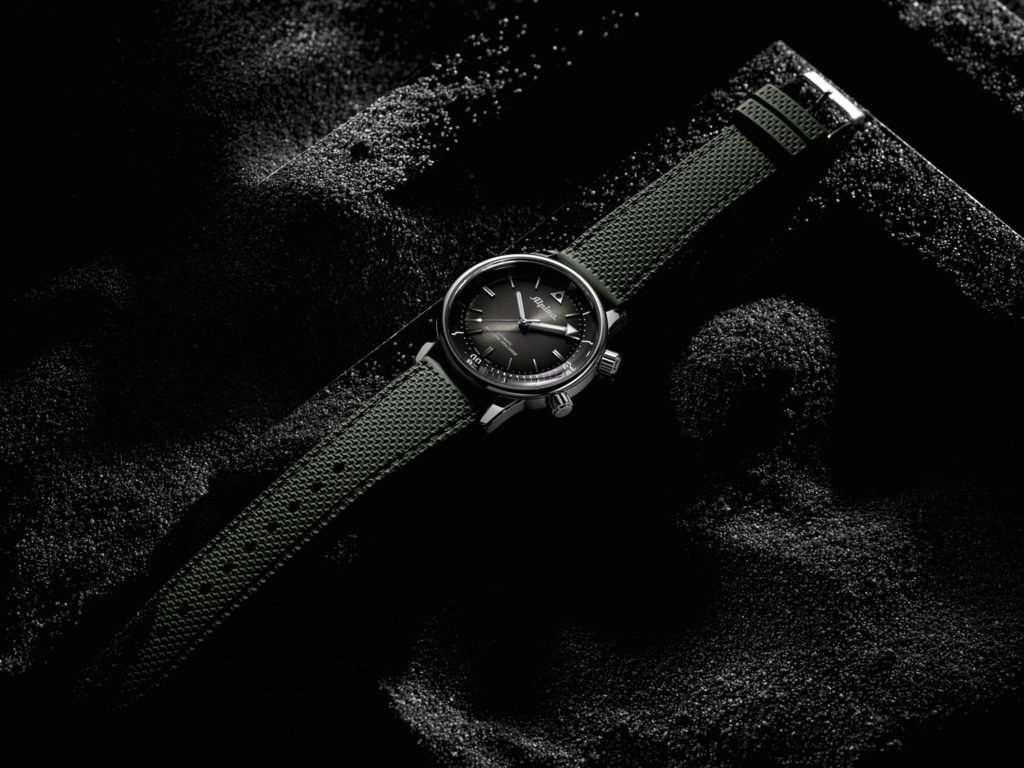 2022 Alpina Seastrong Diver Heritage 300 AL-520GR4H6 SD