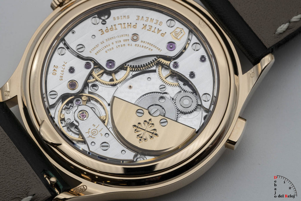 Patek Philippe 7130R-014 ¡En el Estudio! back