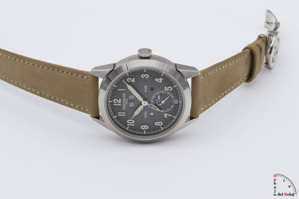 Patek Philippe Annual Calendar Travel Time 5326G gene 