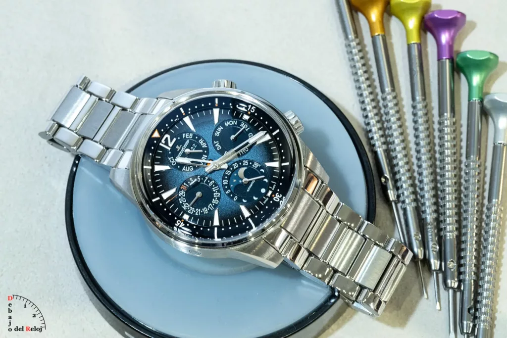 Jaeger-LeCoultre Polaris Perpetual Calendar 4