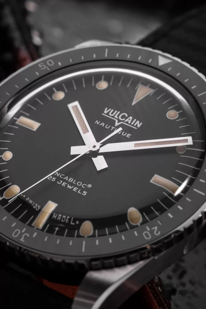 Vulcain Skin Diver Nautique 38 mm d3