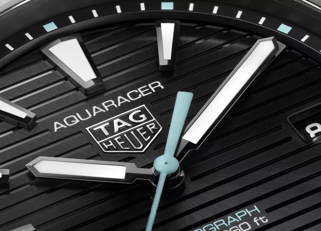 TAG Heuer Aquaracer Professional 200 Solargraph  6