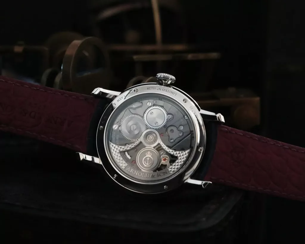 Arnold & Son Globetrotter Platinum 3