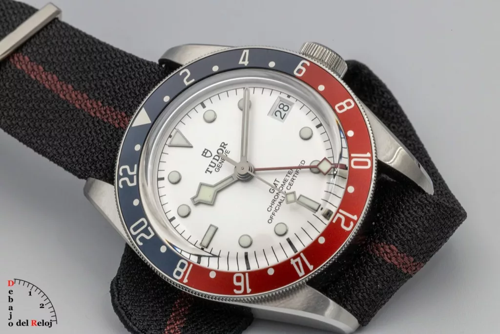 Tudor Black Bay GMT Esfera Opalina 3