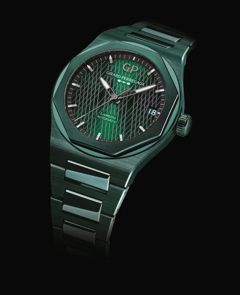Girard-Perregaux Laureato Green Ceramic Aston Martin 3